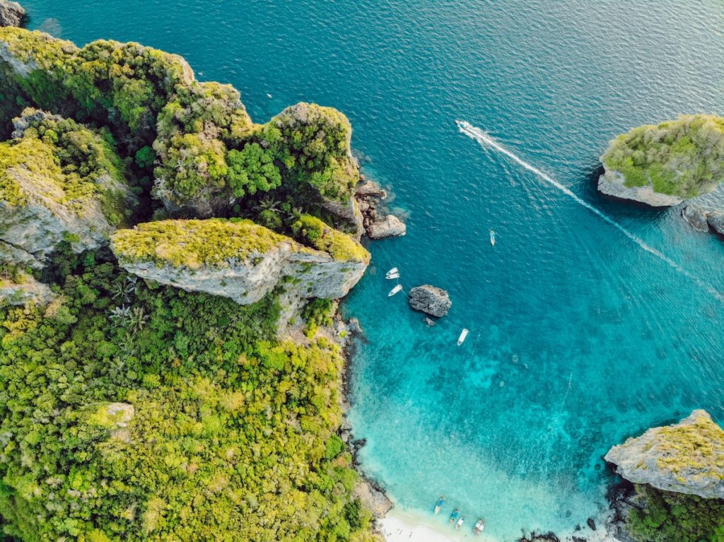 koh-phi-phi-nui-beach