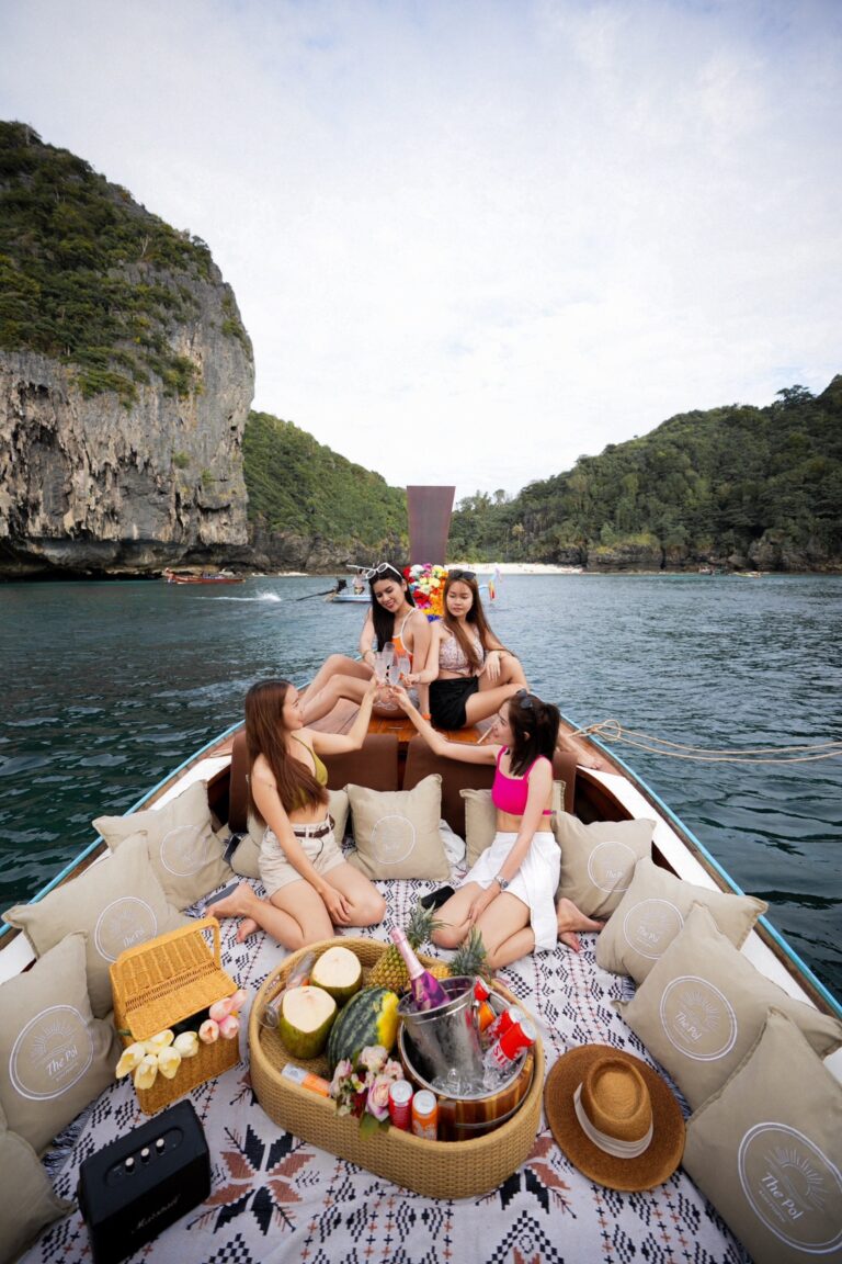 luxury-long-tail-boat-koh-phiphi-thailand-9